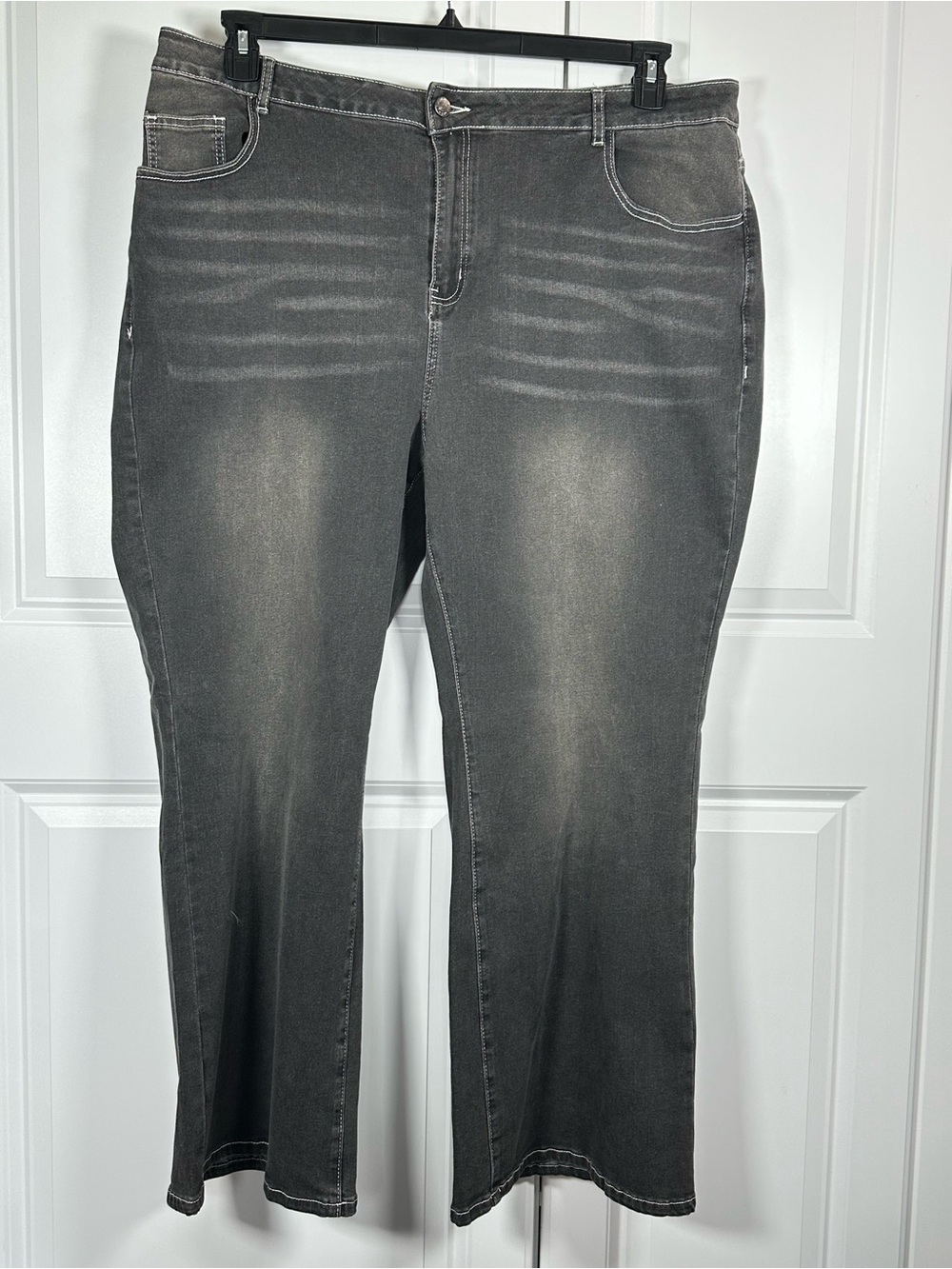 ROMWE Washed Jeans Size 4X Black Gray Embellished Cross Back Pockets - Picture 3 of 12